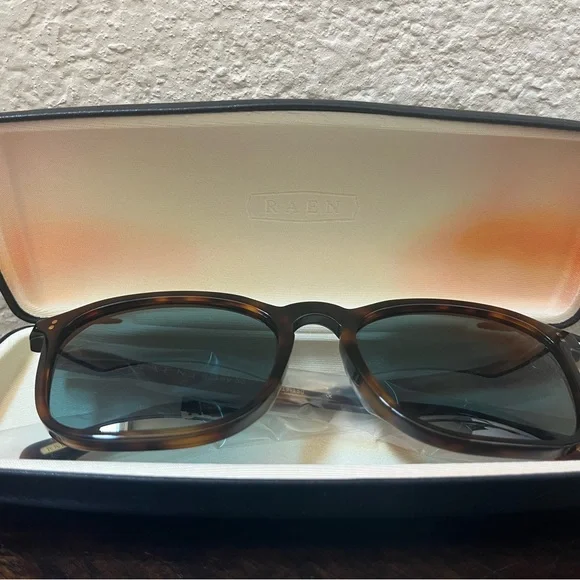 RAEN Wiley 56 Kola Tortoise Sunglasses - Picture 3 of 10